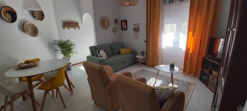 Ofelia Terrace House