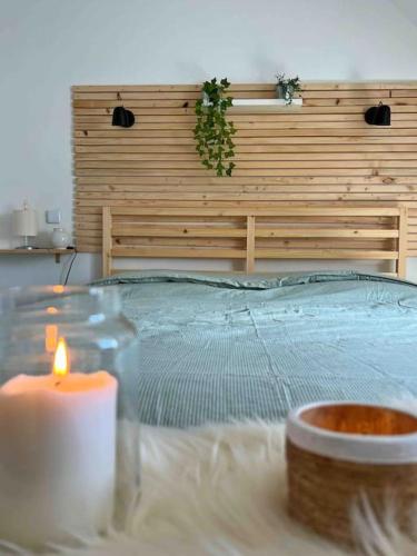 Boho Apartment in der Stadtmitteにあるベッド