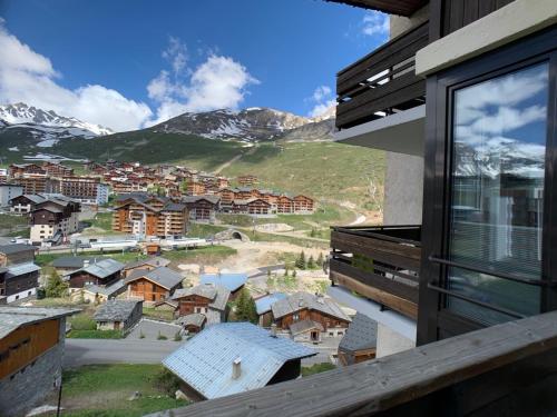 Studio confortable à Tignes avec balcon et animaux admis