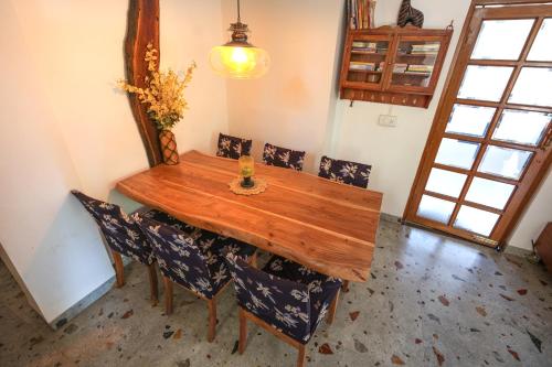 Fotografie z fotogalerie ubytování Azalea Villa v destinaci Panchgani