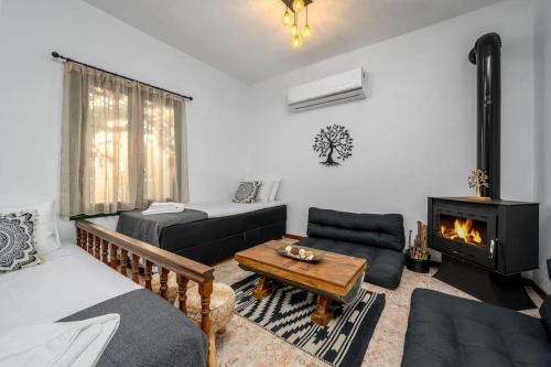 Ruang duduk di Moana House
