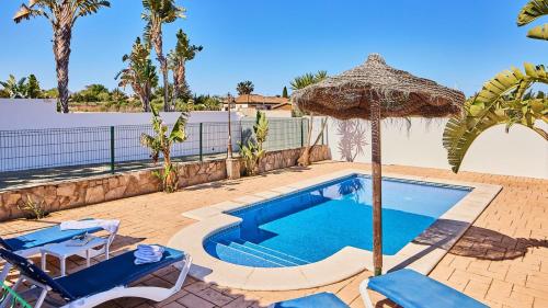 Chalet El Cancelin Conil de la Frontera by Ruralidays