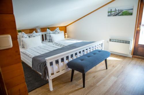 Легло или легла в стая в Moorhütte