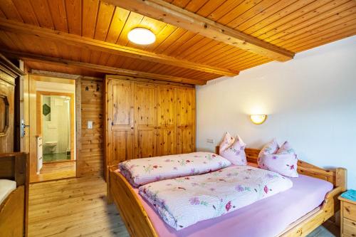 Cama o camas de una habitación en Unterlehenhof N