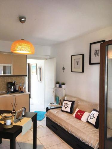 Beach Front Apartment in Pefkochori