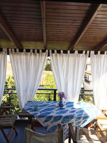 Beach Front Apartment in Pefkochori