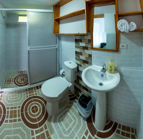 Vannituba majutusasutuses Chalet Íntimo-Delpilar con zona de Jacuzzi !