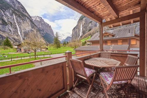 Image showcasing Apartment Mountain View, Luxury, Spacious with best Views ...