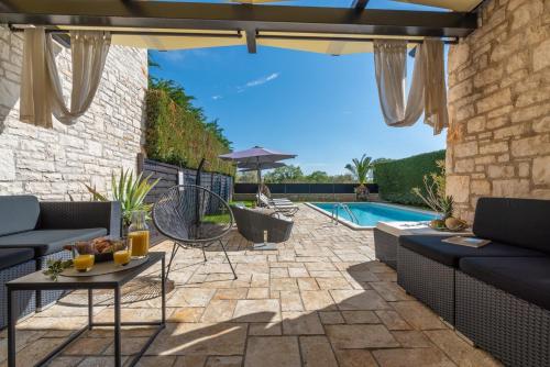 Villa Olea Mare with Private Heated Pool – Photos 2