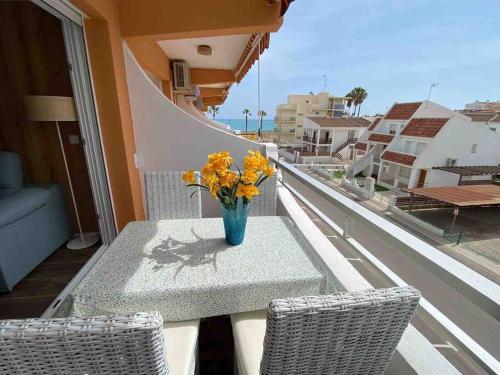 Apartamento al lado del Mar. Recién reformado.