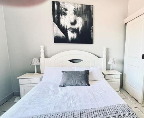 Gallery image of Stylish Hartenbos Apartment in Mossel Bay