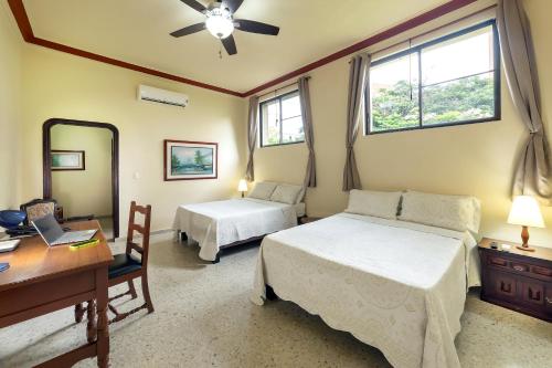 Katil atau katil-katil dalam bilik di Hotel Stein Colonial