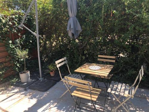 Grand Studio véranda et terrasse