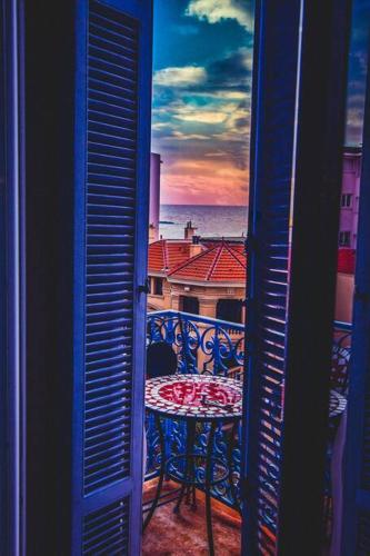 Luxury 3 Bd Aptment with Sea view