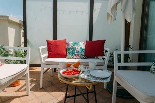 One&Lux Lumbreras, bright duplex with private terrace