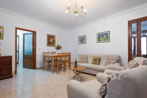 Гостиная зона в Townhouse Can Bregat