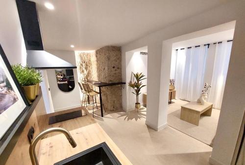 HELEARON SUITE