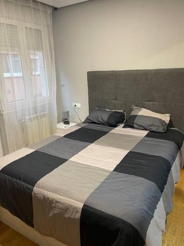 Acogedor apartamento en Gijón , VUT1020AS