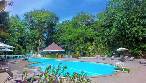 Phi Phi Bayview Resort (SHA Extra Plus)