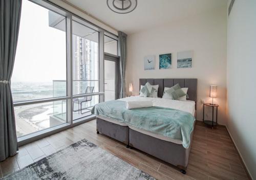 The stylish Meera tower 3606 apartment in Al Habtoor city