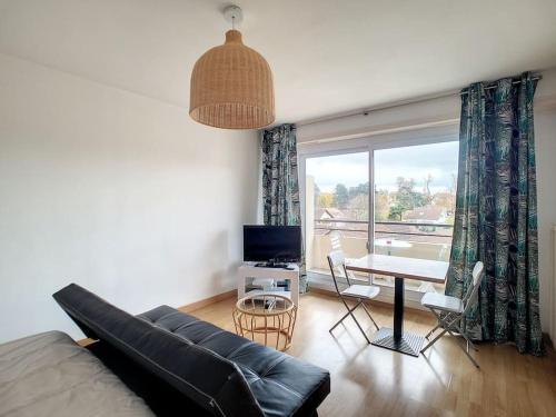 Bel appartement avec grand balcon et parking privé
