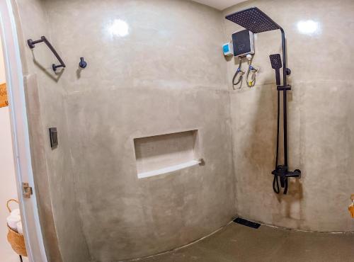 Vonios kambarys apgyvendinimo įstaigoje Amihan Coron