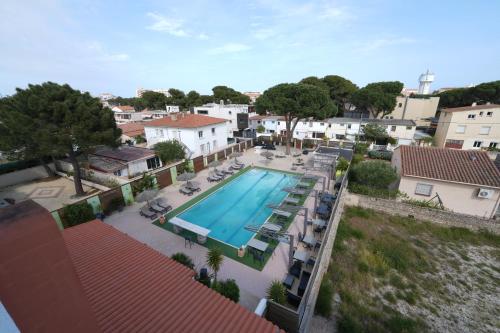 Bazén v ubytování Hotel Aquarius nebo v jeho okolí