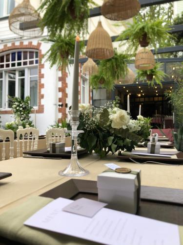 Εστιατόριο ή άλλο μέρος για φαγητό στο Serguzest Otel