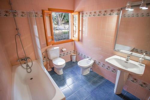 Koupelna v ubytování Casa de Campo Cala Bassa
