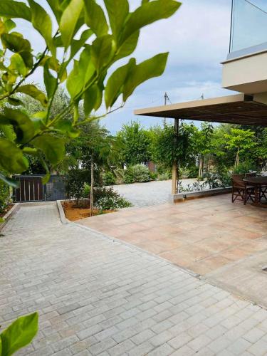 Zahrada ubytování Gargarou Residences