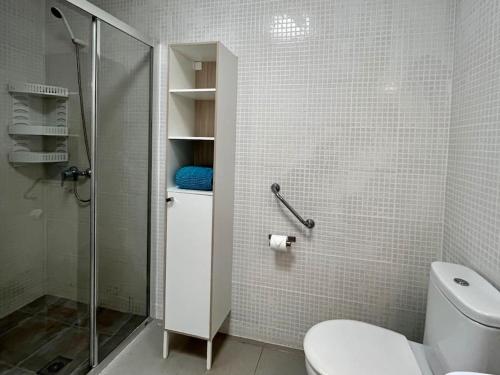 Phòng tắm tại BANDAMA 12 by JK Lanzarote