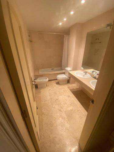 Koupelna v ubytování Apartamento guadalmina