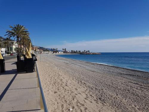 L'onda, cosy 2 pièces à Menton proches plages