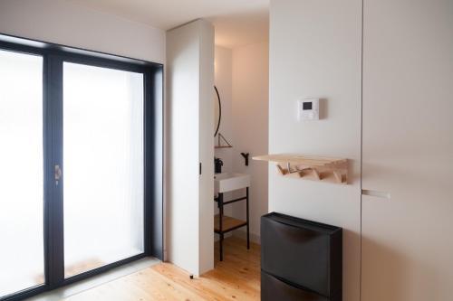 FLH Intendente Modern Mezzanine with Balcony