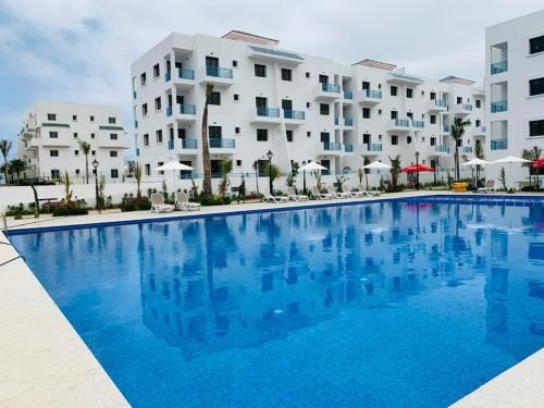 Bazén v ubytování smir park Mdiq nebo v jeho okolí