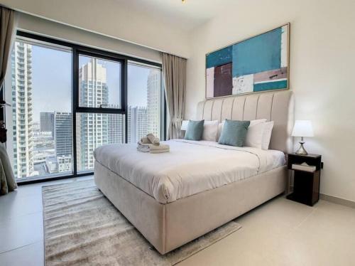 Key View – Burj Royale