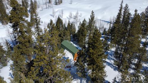 Woodchuck Cabin v zimě