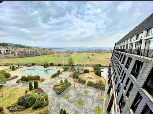 Πισίνα στο ή κοντά στο Aspen Luxury Apartamnet