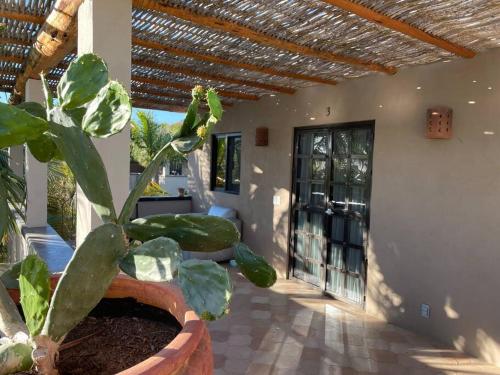 Balcone o terrazza di Casa Pure Baja-Great for Families and Group Events!