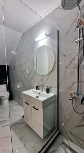 PG Luxury Apartment