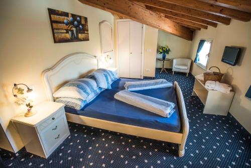 Gallery image of Borgo dei Poeti Romantik Hotel in Manerba del Garda