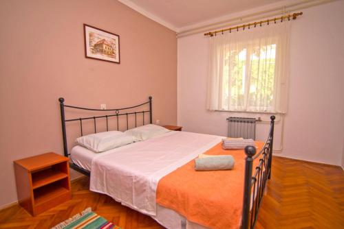 Apartments with a parking space Losinj, Losinj - 21194