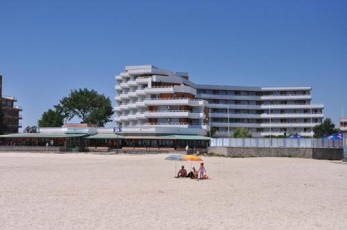 Afbeelding uit fotogalerij van Hotel Lido in Mamaia