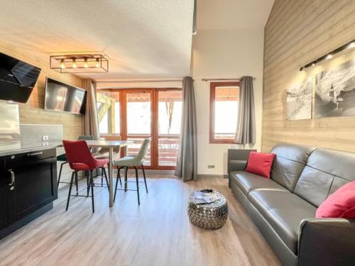 Studio mezzanine 4 pers 3* avec WiFi, balcon, accès piscine - FR-1-263-527