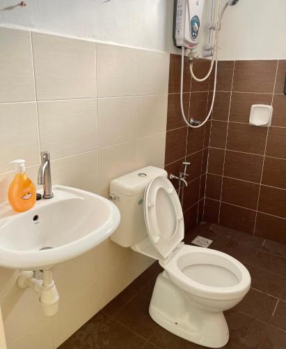 Ένα μπάνιο στο 18Fun Villa for everyone!