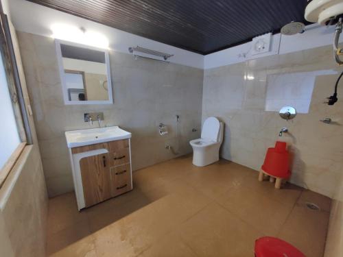 Ένα μπάνιο στο Hotel Norling SK Groups