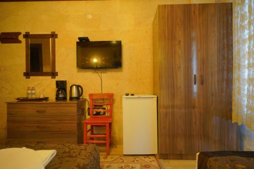 Goreme Cave Rooms&Poolにあるキッチンまたは簡易キッチン