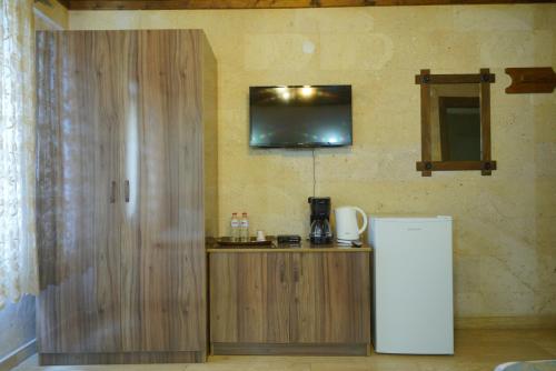 Goreme Cave Rooms&Poolにあるキッチンまたは簡易キッチン