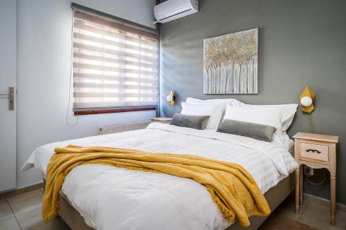 Marina cozy apt