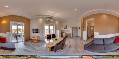 Gallery image of 2 BEDROOM APARTMENT PEROJ in Peroj